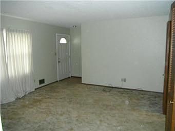 4th image of 16708 E Cogan Dr