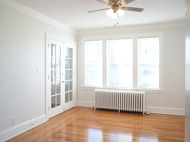 185-187 Standish St — Photo 11