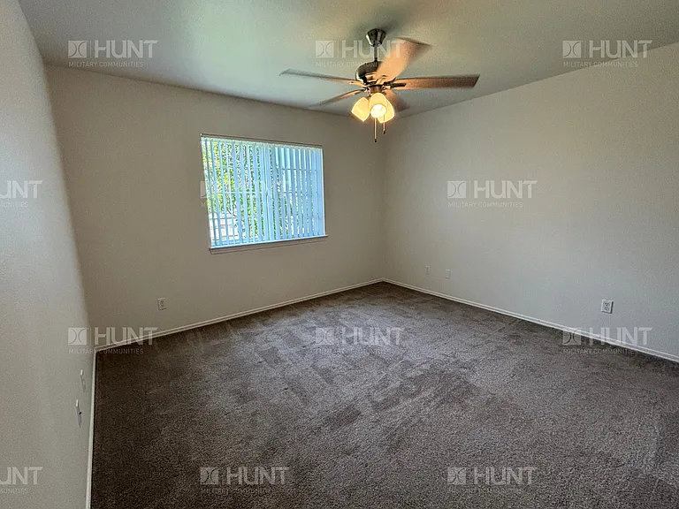624 Pusan Dr — Photo 18