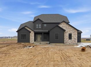 10629 Bass Rd, Fort Wayne, IN 46818