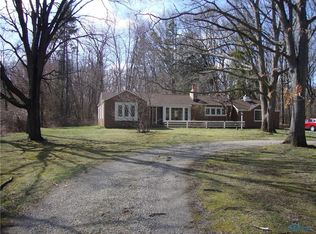 6057 Flanders Rd, Sylvania, OH 43560