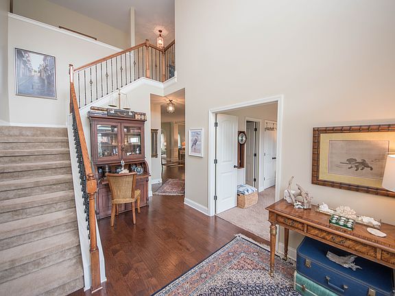 5th image of 205 Seawright Dr