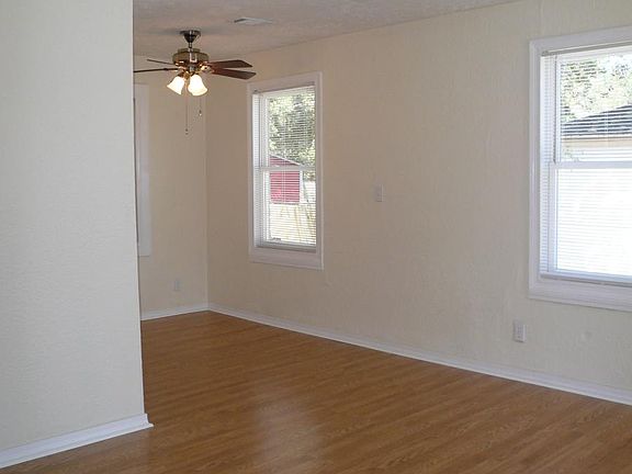 livining room looking into dining room