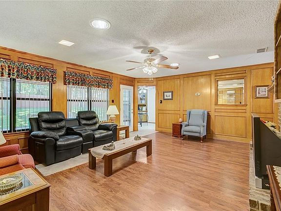 4th image of 6300 Cricket Ct