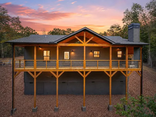 274 Medina Ct, Ellijay, GA 30540