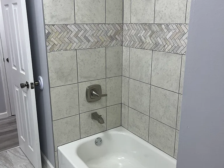 9709 S Emerald Ave — Photo 10