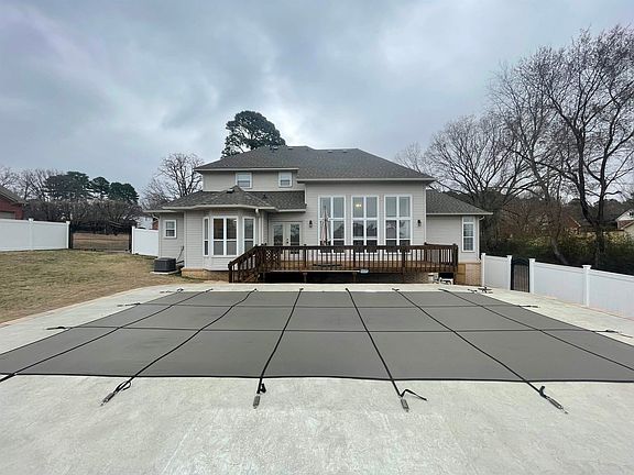 3rd image of 497 Heartland Dr