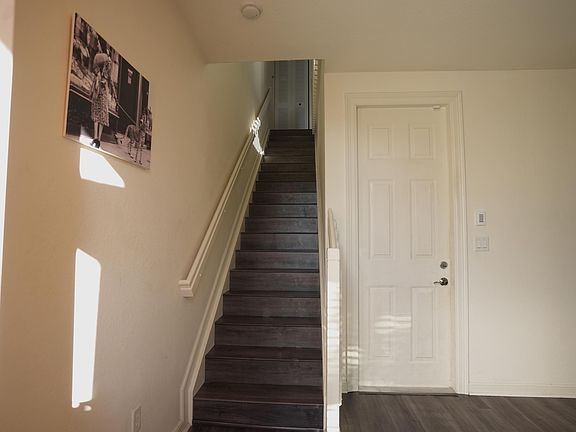 3rd image of 447 Corte Madera Ln Unit 3
