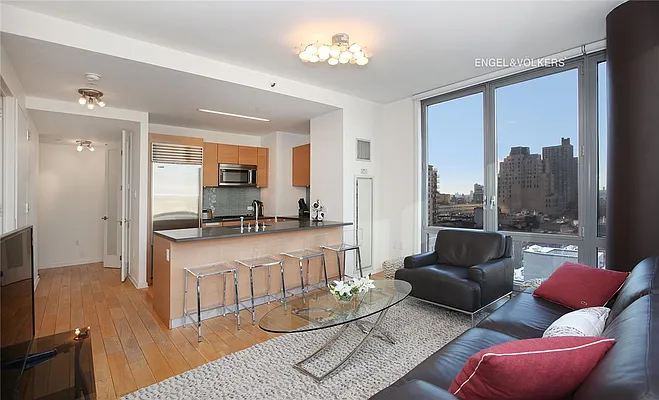Sold by Engel & Völkers New York City | media 1