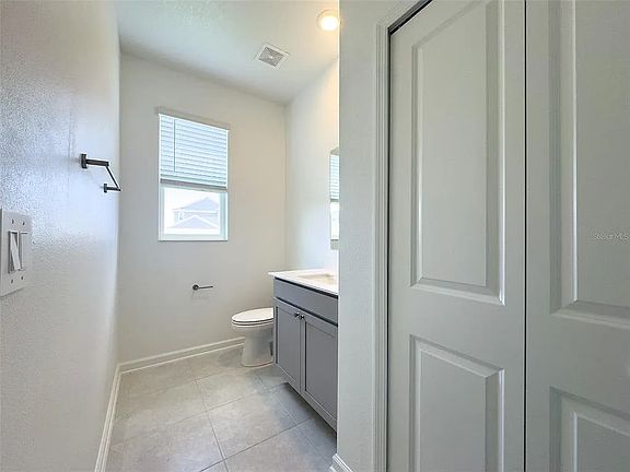 3rd image of 6185 Blissful St