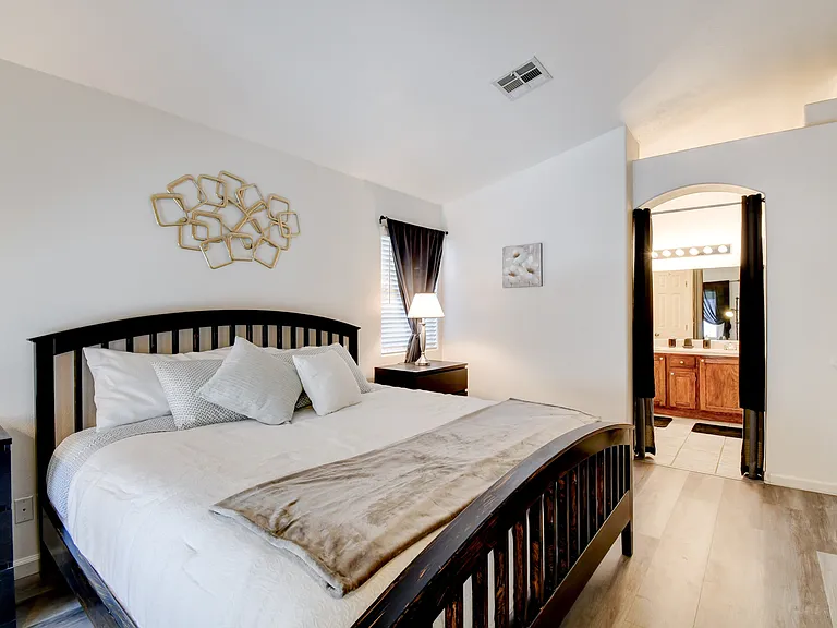 9657 Marble Peak Ct — Photo 32