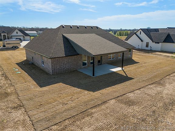 5th image of 24532 S Eliza Dr