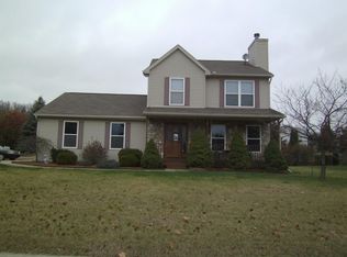 2353 Chestnut Bnd, Howell, MI 48855