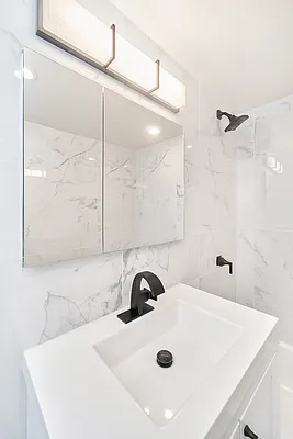 Rented by Living New York | media 19