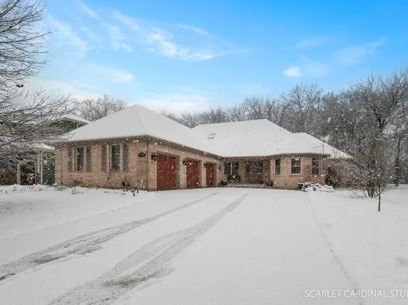 1460 S Euclid Ave, Villa Park, IL 60181