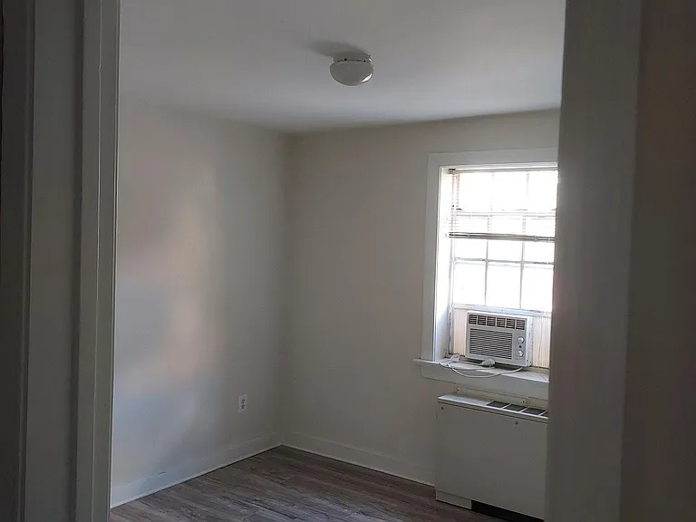 610 Madison St #200 — Photo 5