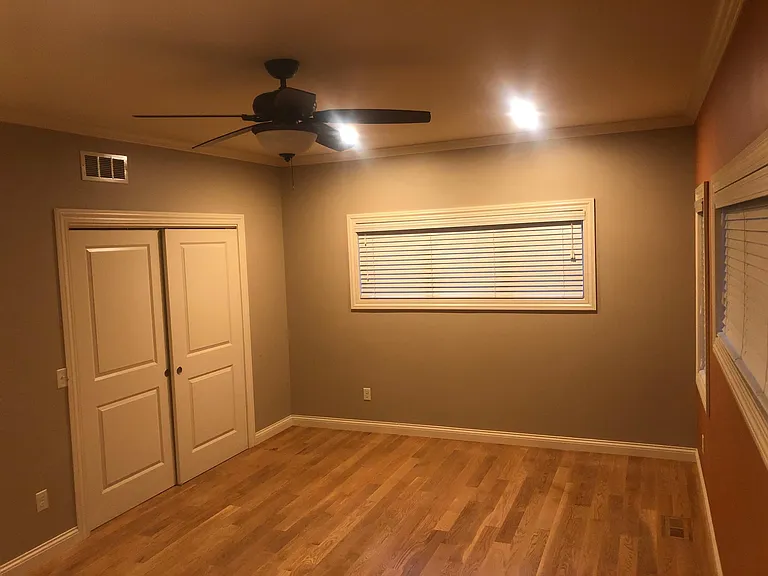 370 Charleston Ave — Photo 6
