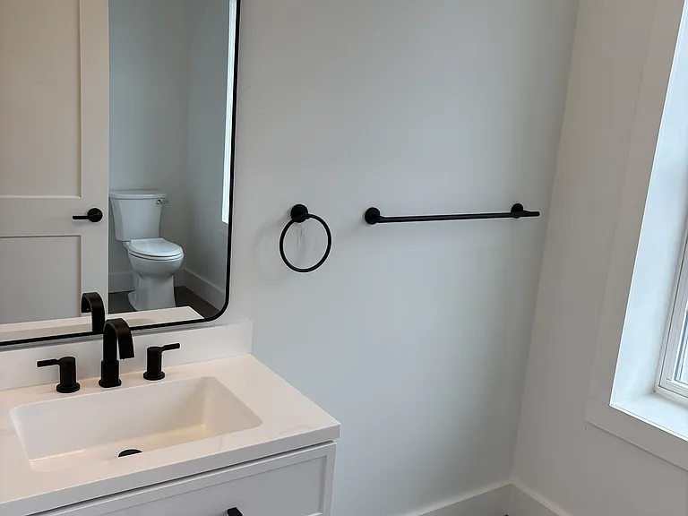 127 N Broad St #101 — Photo 8