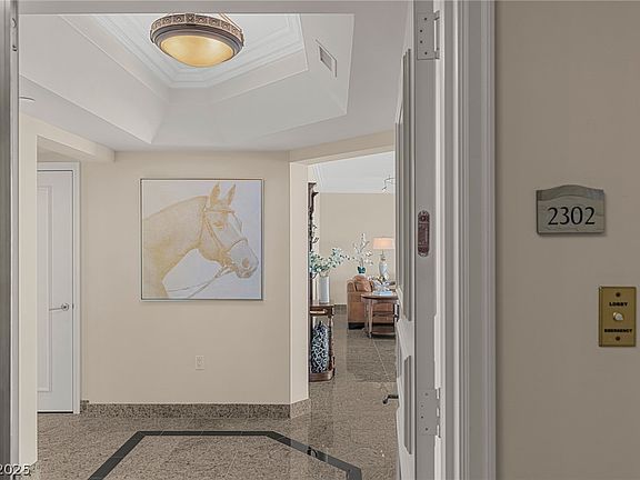 4th image of 2777 Paradise Rd Unit 2302