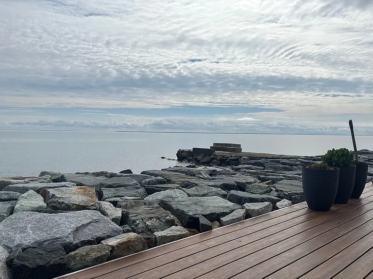Private fishing jetty