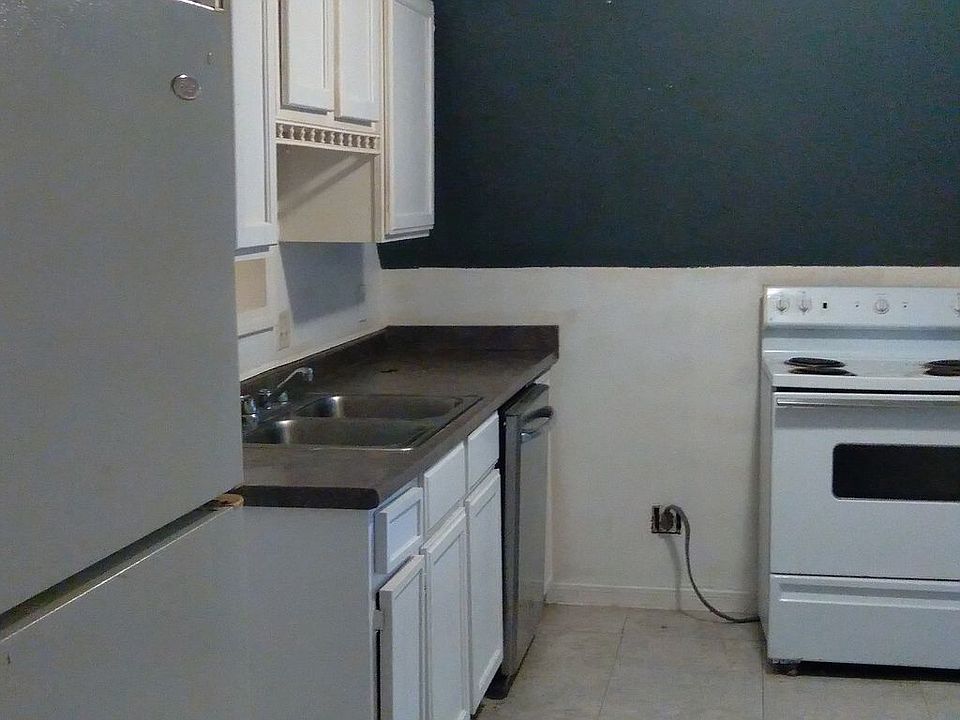 1st image of 109 Woodie Way