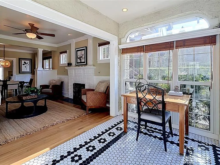 1620 Park Lake St — Photo 4