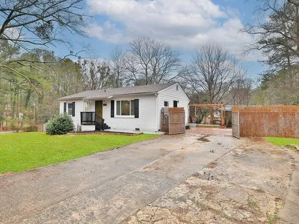 647 Alfred Rd NW, Atlanta, GA 30331