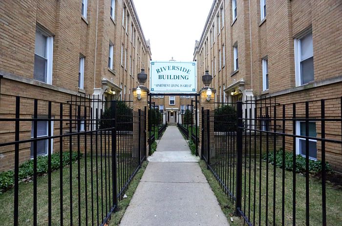 1st image of 4929 N Whipple St #37-2E