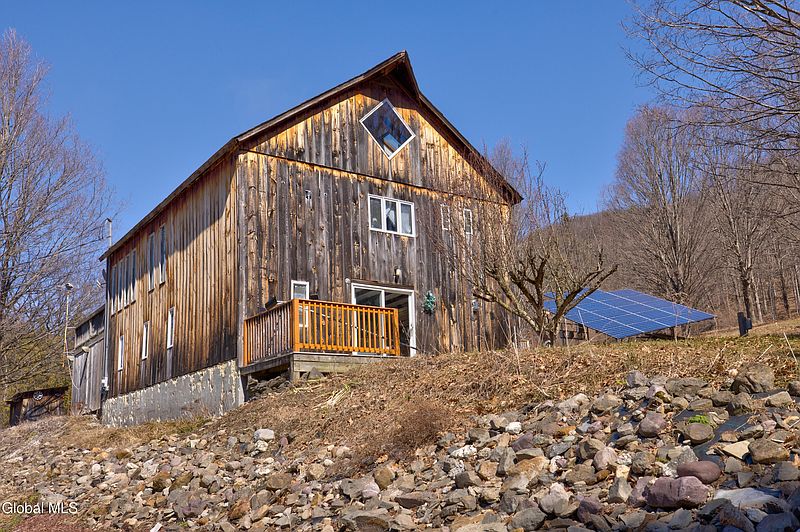 5th image of 3144 Coach Road