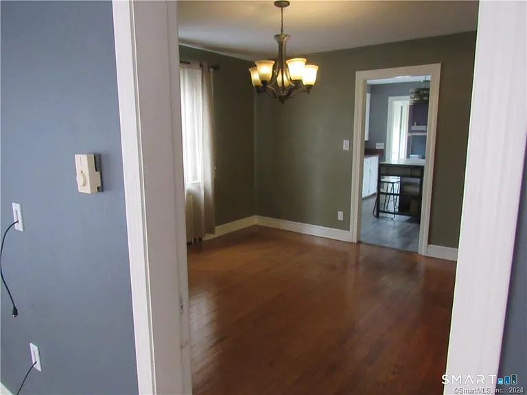 36 Rochford Ave — Photo 16