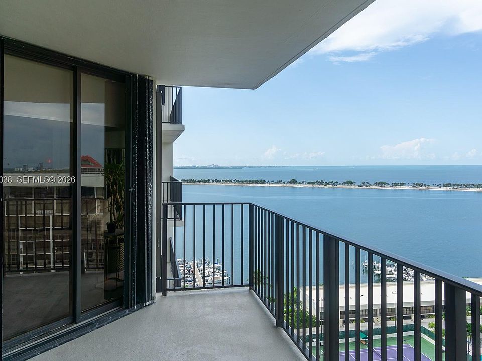 1st image of 1901 Brickell Ave APT B2004