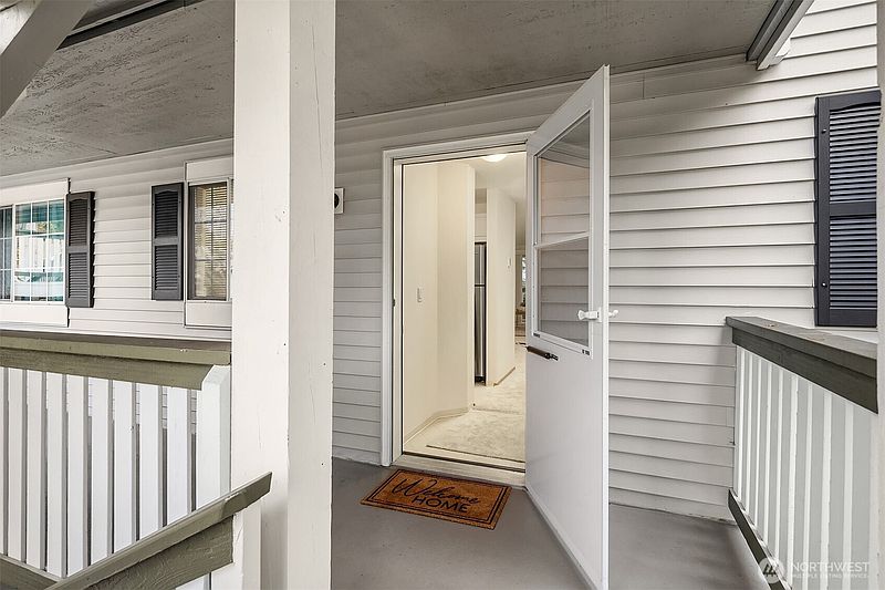 3rd image of 23339 Cedar Way #A-204