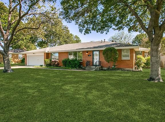 2nd image of 3544 Granada Dr