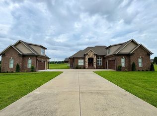 173 Aaron Rd, Bowling Green, KY 42101