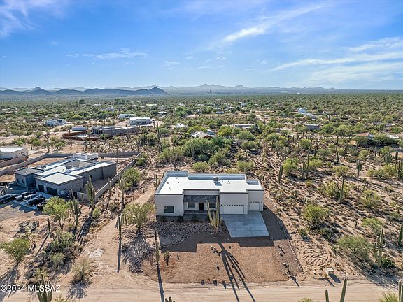 4th image of 5639 W Desert Falcon Ln
