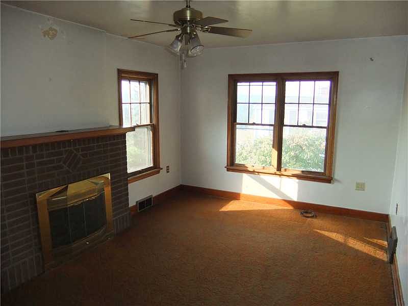 1st image of 815 Zimmerman St