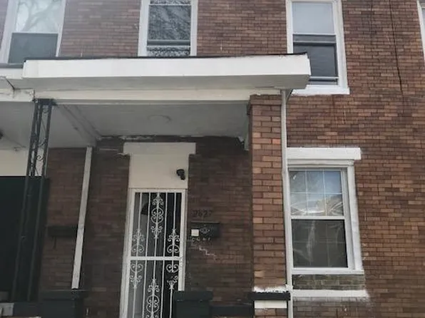 2627 E Chase St, Baltimore, MD 21213