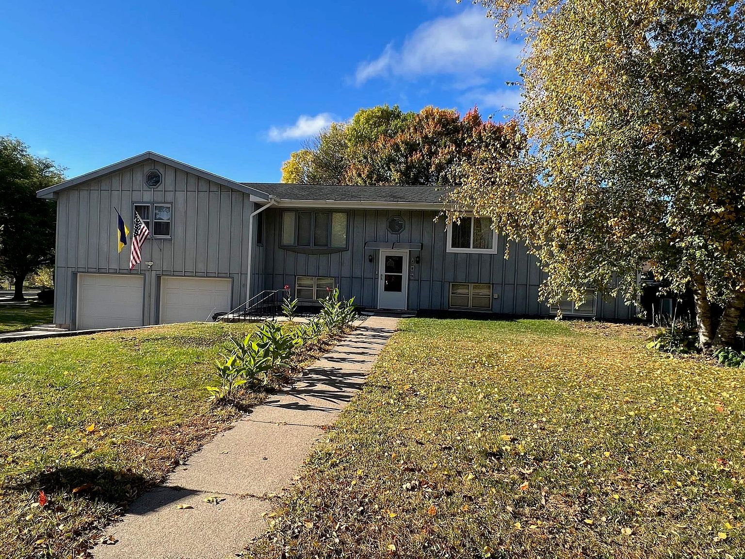 402 Grandview Dr, Postville, IA 52162 Zillow