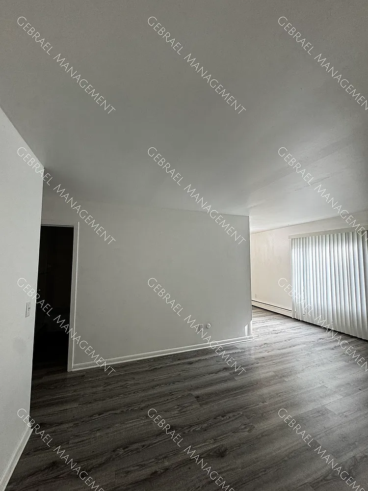 3615 Bernice Dr - NEW ROA — Photo 2