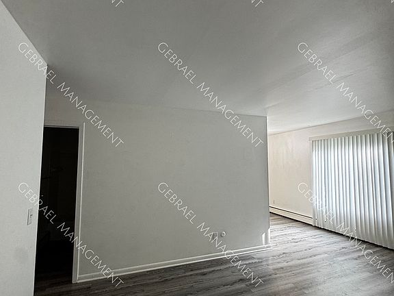 2nd image of 3615 Bernice Dr #8169d43b2