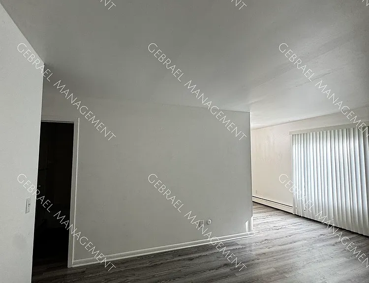 3615 Bernice Dr — Photo 10