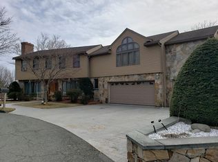 43 Grandview Ave, Saugus, MA 01906
