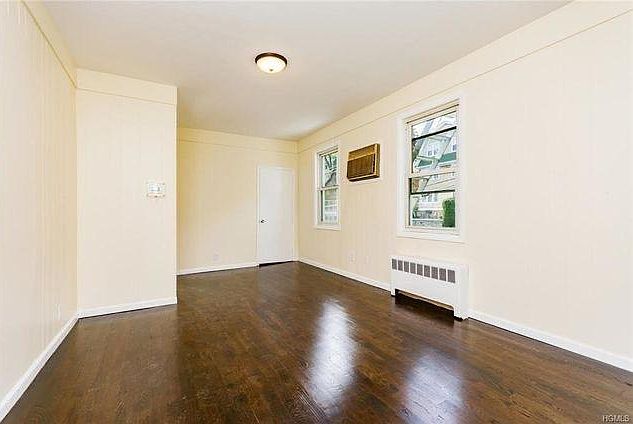 1st image of 71 Sherwood Ave #2