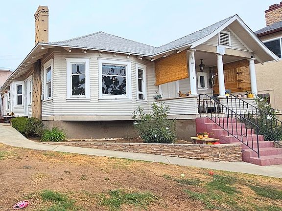 2nd image of 4008 Georgia St #4008