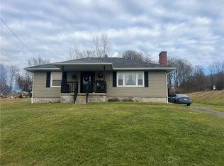 3070 Spangler Rd, West Middlesex, PA 16159