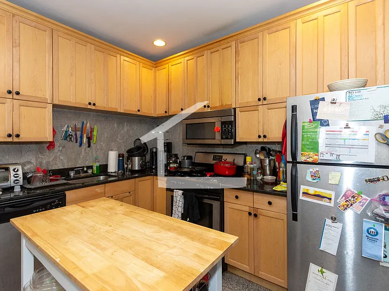 69 Babcock St #2B — Photo 9