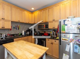 69 Babcock St #2MR, Brookline, MA 02446