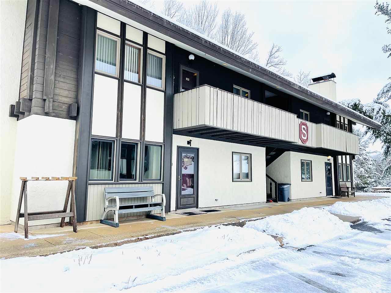 2519 Ramshead Condo Dr 365, Boyne Falls, MI 49713 Zillow