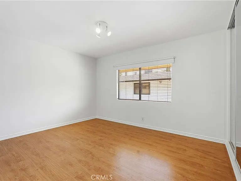 4971 Kester Ave #4 — Photo 17