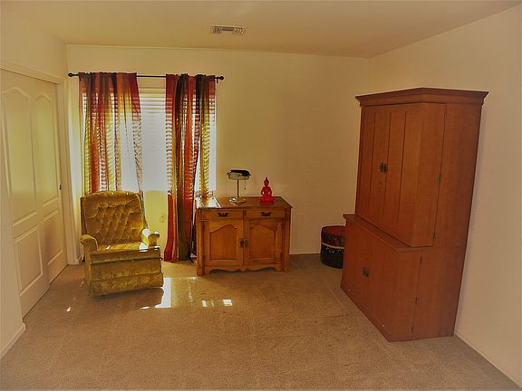 2nd image of 6738 S Garnet Way